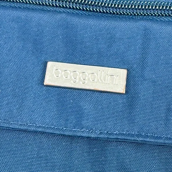 Baggallini Bag Crossbody Convertible Mini Bagg Purse Handbag Fanny Pack Blue - Picture 2 of 8